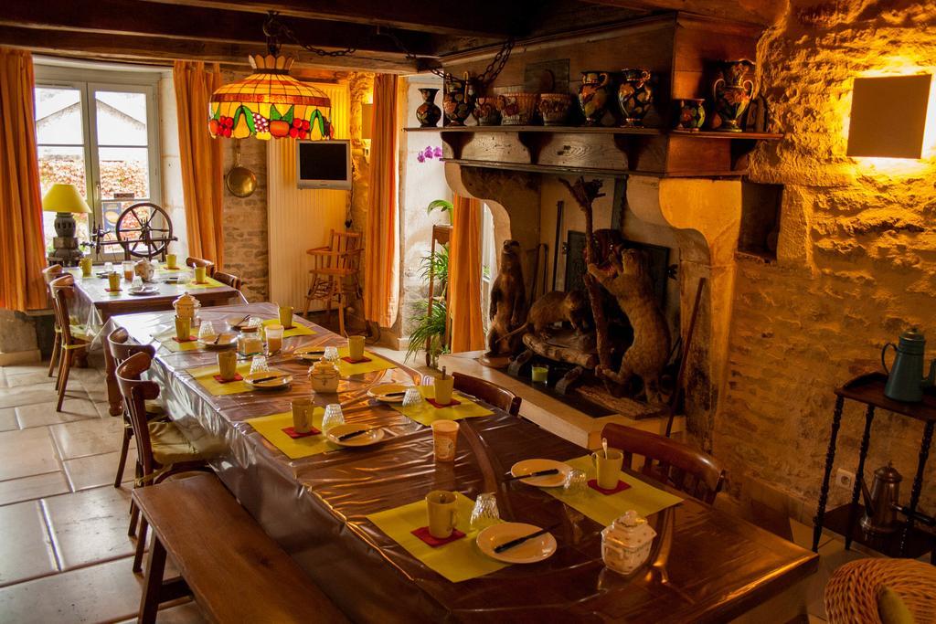 Auberge De La Fontaine Villiers-sur-Suize Kültér fotó